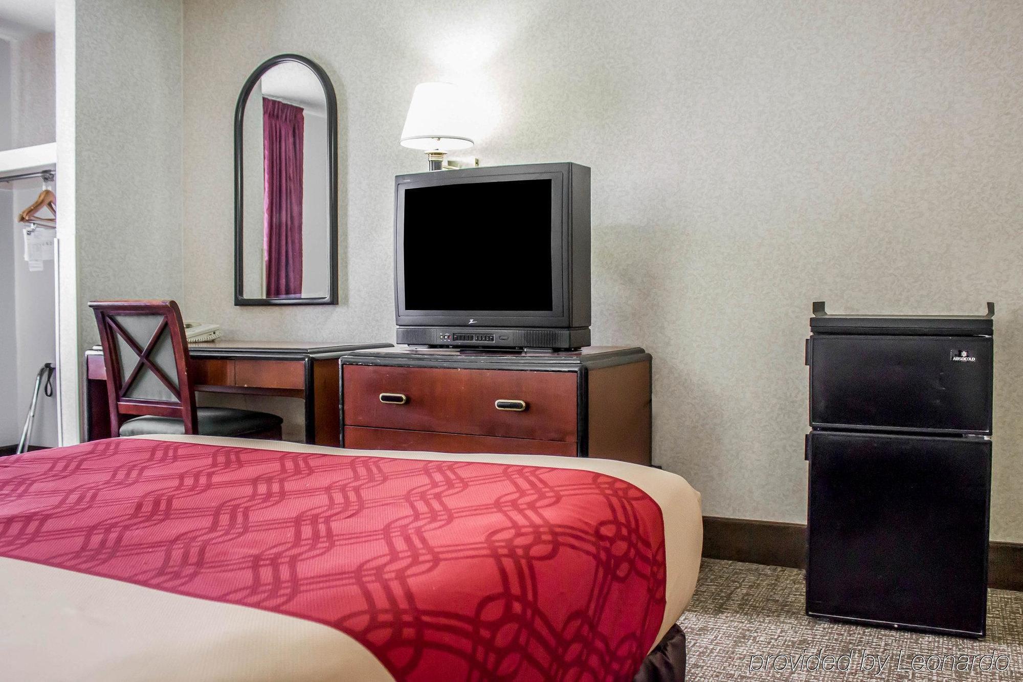 Kearsarge Country Inn & Suites By Radisson, Erie, Pa מראה חיצוני תמונה